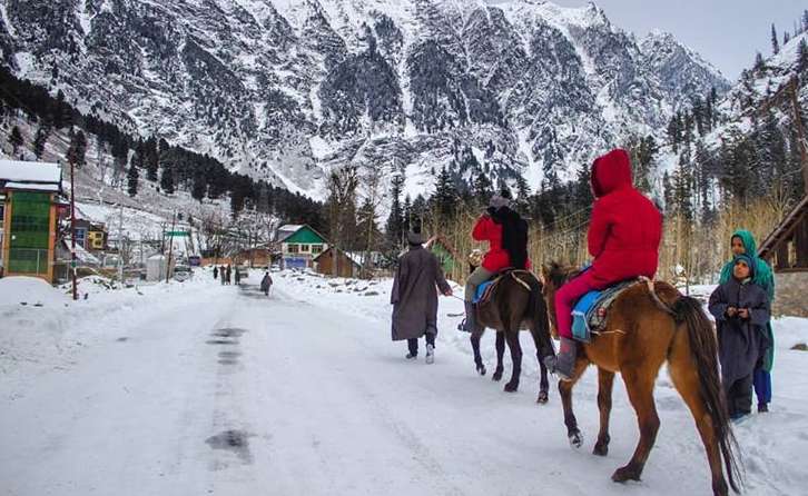 6 Days Kashmir Tour Package