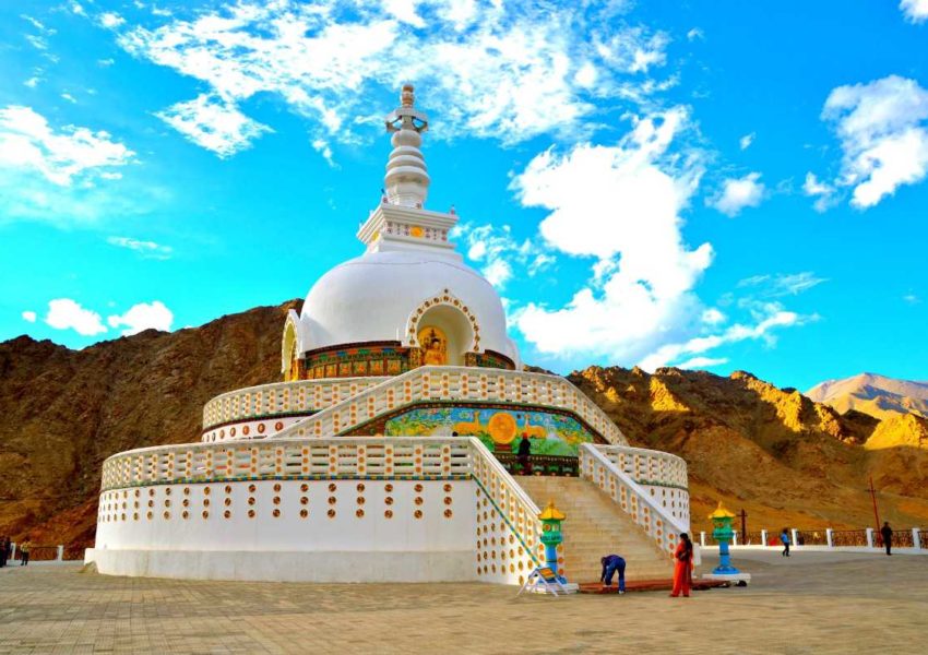 leh tour package